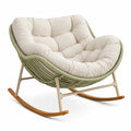 Fauteuil à bascule en osier avec coussin en tissu polyester beige